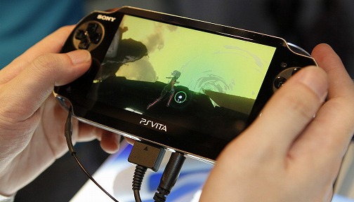 ꡼ No.040Υͥ / E3 2011פ򿶤֤äơ򤷤4GameråդԽ嵭Ǻ