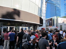 ꡼ No.045Υͥ / E3 2011פ򿶤֤äơ򤷤4GameråդԽ嵭Ǻ
