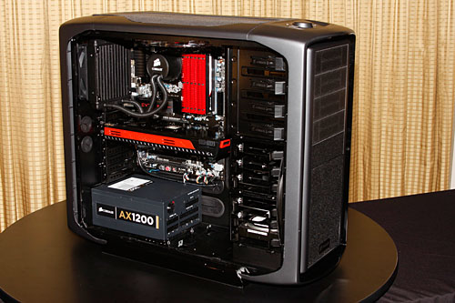 ꡼ No.002Υͥ / COMPUTEXϤܸ⡣ĥŻΥߥɥ륿PCCorsair