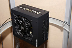 ꡼ No.010Υͥ / COMPUTEXϤܸ⡣ĥŻΥߥɥ륿PCCorsair