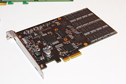 ꡼ No.006Υͥ / COMPUTEXOCZȼι®󥿥եHSDLפPCIe³ǤUSB 3.0³SSD