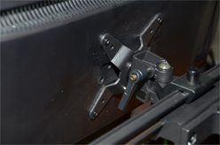 ꡼ No.012Υͥ / XFX֥ɤ3̥ǥץ쥤ɡXFX Triple Display Monitor StandפȤΩƤƤߤ