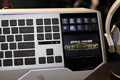 ꡼ No.005Υͥ / E3 2011RazerStar Wars: The Old RepublicפȤΥåʤо졣Star WarsͤΥޥ䥭ܡɤ򻣱ƤƤ
