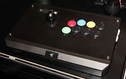 ꡼ No.006Υͥ / TGS 2011RazerXbox 360ѥɥƥåȯȯɽץȥפΦ¥ƥ500̾罸