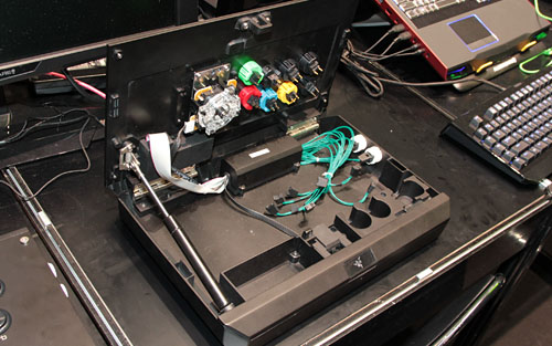 ꡼ No.012Υͥ / TGS 2011RazerXbox 360ѥɥƥåȯȯɽץȥפΦ¥ƥ500̾罸