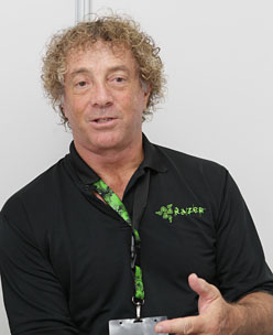꡼ No.014Υͥ / TGS 2011RazerζƱΩԡRazerguyץ󥿥ӥ塼ɥƥåRazerΤΤˤĤʹƤ