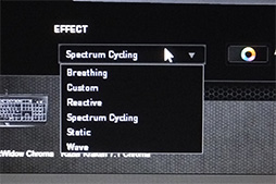 画像ギャラリー No.011のサムネイル画像 / 今度の「BlackWidow」「DeathAdder」「Kraken 7.1」は好みの色で光る。Razerの「Chroma」シリーズ3製品が10月31日に国内発売決定