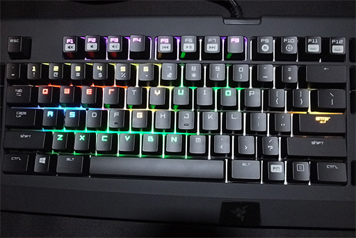 画像ギャラリー No.013のサムネイル画像 / 今度の「BlackWidow」「DeathAdder」「Kraken 7.1」は好みの色で光る。Razerの「Chroma」シリーズ3製品が10月31日に国内発売決定