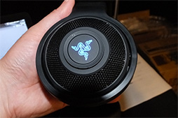 画像ギャラリー No.027のサムネイル画像 / 今度の「BlackWidow」「DeathAdder」「Kraken 7.1」は好みの色で光る。Razerの「Chroma」シリーズ3製品が10月31日に国内発売決定