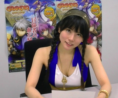 画像ギャラリー No.003のサムネイル画像 / 「グランディア」,花びらが舞う街“サリア”で花輪を作ろう