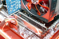 ꡼ No.008Υͥ / COMPUTEXKingstonHyperX꡼Serial ATA 6GbpsбSSDɲáưСåбΥ⥸塼HyperX PnPפ