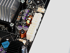 画像集#007のサムネイル/“Nehalem+Larrabee+SLI”への壮大な伏線。Skulltrailの全容が見えてきた