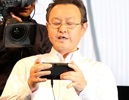 画像ギャラリー No.019のサムネイル画像 / 新型携帯機「NGP」,Android端末にPSタイトルを提供する「PlayStation Suite」を相次いで発表! 「PlayStation Meeting 2011」詳報(前編)