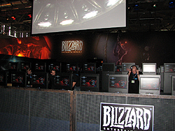 ꡼ No.002Υͥ / GamescomϡStarcraft II: Wings of LibertyפΥ󥰥ץ쥤ѥڡ󤬽