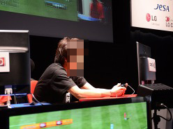 ꡼ No.009Υͥ / LG CINEMA 3D Presents 1 eݡ JAPAN CUP׳šԥκ¤Ÿ줿ǮͻҤݡ