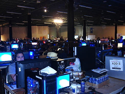 ꡼ No.002Υͥ / RAGEid SoftwareˤǺǹΥסid SoftwareΥե󥤥٥ȡQuakeCon 2011פǡ󡦥ޥå᤬2֤δĴֱ