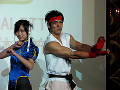 ���������꡼ No.003�Υ���ͥ������ / ��CJ 2008��03�ϡ֥��ȥ꡼�ȥե������� ����饤��פ����ʽФ����ꡣ�����θ��򰮤�Τϥץ쥤�䡼�ΰո������ڤˤ���ѥ֥�å��㡩 