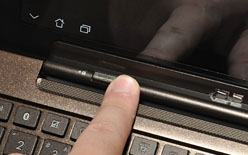 画像ギャラリー No.004のサムネイル画像 / 着脱式キーボード採用のASUS製Androidタブレット「Eee Pad Transformer」,6月25日に5万9800円で発売決定
