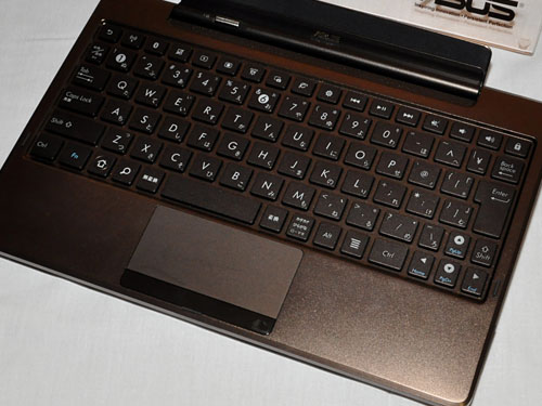 画像ギャラリー No.007のサムネイル画像 / 着脱式キーボード採用のASUS製Androidタブレット「Eee Pad Transformer」,6月25日に5万9800円で発売決定