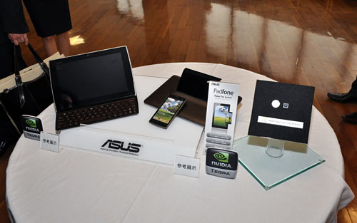 画像ギャラリー No.019のサムネイル画像 / 着脱式キーボード採用のASUS製Androidタブレット「Eee Pad Transformer」,6月25日に5万9800円で発売決定