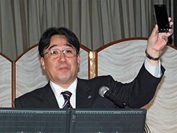 画像ギャラリー No.003のサムネイル画像 / インテル,ついに国内でAtomスマートフォンの最新事情を説明。Ultrabookでの「ナチュラルUI」活用についても言及