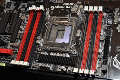 ꡼ No.004Υͥ / COMPUTEXASUSLGA2011LGA1366ĥ󥽥åȤΡR.O.G.ץ󥻥ץȥޥܡɡDanshui BayפϪ