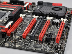 ꡼ No.007Υͥ / ASUSʤDIMM 8纹ǤססASUSX79ޥܡɤʼȵǽ򥢥ԡ