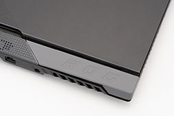 画像ギャラリー No.007のサムネイル画像 / ASUS「ROG Strix Scar 17」テストレポート。RTX 3080&Ryzen 9 5900HX搭載のハイエンドノートPCの性能を検証する