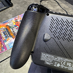 画像ギャラリー No.004のサムネイル画像 / 携帯型ゲームPC「ROG Xbox ALLY」シリーズが10月16日に発売。Ryzen Z2&最適化されたWindows 11を採用する