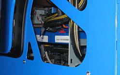 画像ギャラリー No.002のサムネイル画像 / 単体製品投入見送りで仕切り直される「Larrabee」。HPC用プロセッサ&統合型グラフィックス機能へと2分化へ