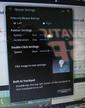 画像ギャラリー No.019のサムネイル画像 / ドックにつなぐとPCのように使える新コンセプトスマートフォン「ATRIX 4G」は,スーパーケータイ台風の目となるか