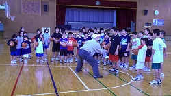 画像集#001のサムネイル/EA SPORTSと塚本清彦氏による出張バスケクリニックが開催