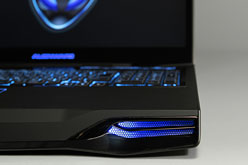 ꡼ No.017Υͥ / PRֺۡǶvs.ǶסALIENWARE M18xHD 6990M CFXǥGTX 580M SLIǥ롤ĺ