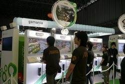 ꡼ No.005Υͥ / TGS 2010ϥޥեȥ֡ˤϥɥѡƥȥޤ50ȥ뤬롣Kinectбȥ֥ޥ2פλͷʤɸ