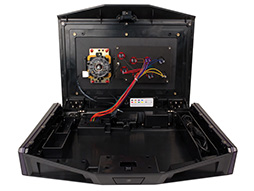 ���������꡼ No.003�Υ���ͥ������ / ��Killer Instinct�׻��ͤ�Xbox One�ѥ��������TE2�פ�Mad Catz�����о�