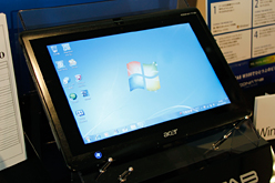 ꡼ No.002Υͥ / AcerFusion APUC-50ܤΥ֥åPCICONIA TAB W500פȯɽåѥͥΥ쥹ݥ󥹤ɹ