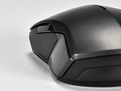꡼ No.016Υͥ / ROCCATΥޡޥPyra WiredWirelessץӥ塼磻쥹ȥ磻䡼ɤ2ʤѰդ줿ǥμϤ򸫤