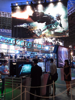 ꡼ No.004Υͥ / TGS 2010ϤȤˤǫ˺ꤳǤTPSVANQUISHפTGSСץ쥤θǤȤϰۤʤ2ơαФϡʹɤˤۤɤ