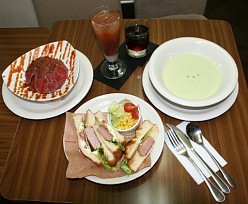 画像ギャラリー No.020のサムネイル画像 / 「コープスパーティBR」コラボ企画第1弾開催中。文化人形を探そう