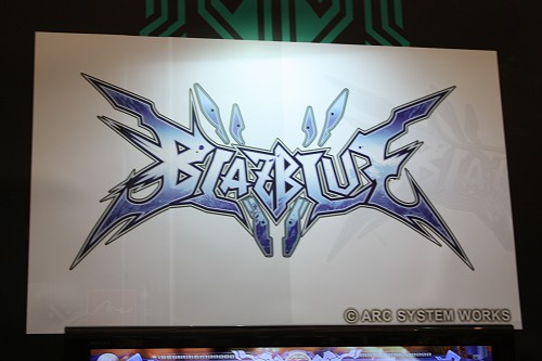 ꡼ No.002Υͥ / CJ 2010ϡBLAZBLUEפΥƥ֡ŸƮο͵ϤΤԾɬפʤΤȤϡ