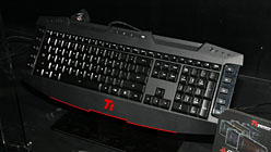꡼ No.012Υͥ / ThermaltakeΥޡ֥ɡTt eSPORTSôԤʹά̡ץޡѤ2饤ʥåפǾ