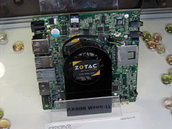 画像ギャラリー No.008のサムネイル画像 / ZOTAC,「GeForce GT 430」オンボードのMini-ITXマザーボードを公開