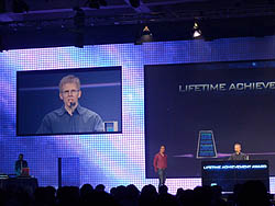 ꡼ No.006Υͥ / GDC 2010Game Developers Choice Awards޼ǤϡWarren Spector˸ƤФWill Wright졤John Carmackɤå