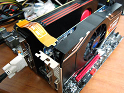 画像ギャラリー No.023のサムネイル画像 / 1万円台前半〜中盤のグラフィックスカード2枚によるマルチGPU動作検証。HD 6850・6790・5770 CFXとGTX 550 Ti SLIを試してみる