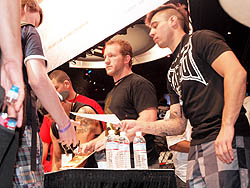 ꡼ No.010Υͥ / E3 2010Ϥ˿ʲ֤襤ȯꤷUFC Undisputed 2010θݡȡȯԥߥ˥󥿥ӥ塼