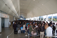 画像ギャラリー No.002のサムネイル画像 / 1月10日まで開催中のニンテンドー3DS体験会「NINTENDO WORLD 2011」,出展タイトルで遊べる内容や待ち時間を調べてみた