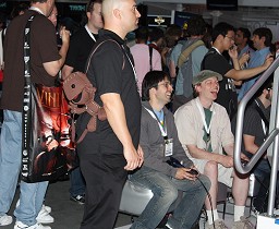 ꡼ No.023Υͥ / E3 2010ϿܤΡ֥ȥӥåץͥå2פˤϡץ쥤䡼ʤΥ٥֤ưǤ뿷Ǥ⡩