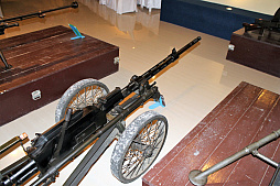 ���������꡼ No.014�Υ���ͥ������ / ��޼�����֥Ϲ��強����ưˤ�ʤɵ��Ť�Ÿ��ʪ�����륿���η������ϡ�Adisorn Camp�ץ�ݡ���