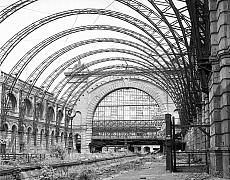 ���������꡼ No.005�Υ���ͥ������ / ��World of Tanks�ס�Ĺ�����٥�ȡ֥Хȥ�ѥ��פΥ�������2�����롣1945ǯ�Υ٥������̩�˺Ƹ��������ޥåפ��о�