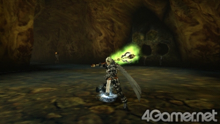 画像ギャラリー No.013のサムネイル画像 / 体験版も配信中のPSP「LORD of ARCANA」最新情報。“スレイヤー”の基本となる操作方法と武具製作を学んでおこう